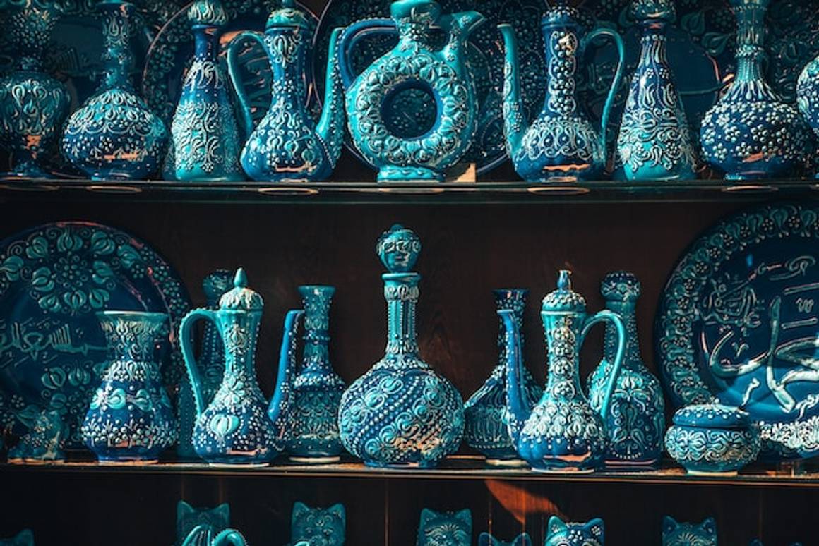 Islamic Art: Tracing Timeless Elegance and Spiritual Inspiration
