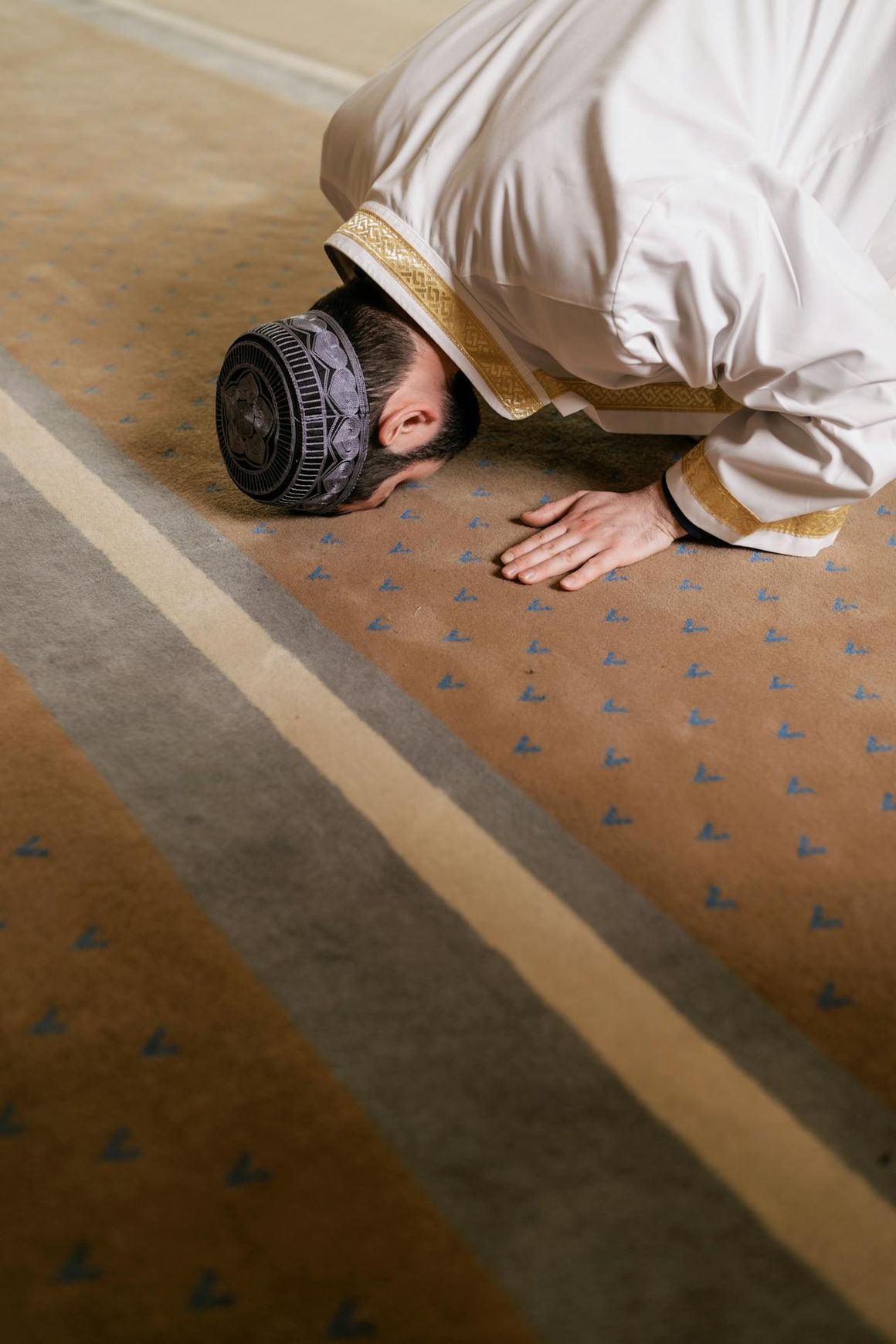 Beyond Ritual: How the 5 Daily Prayers Can Benefit Your Life