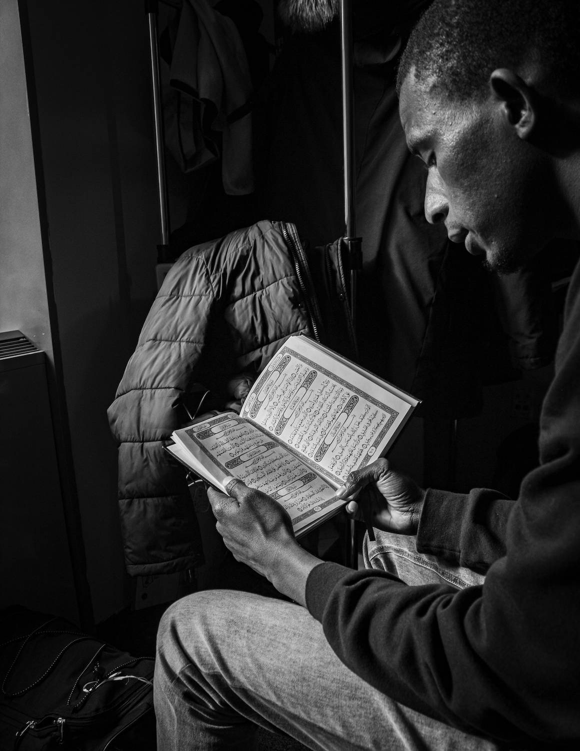 Islam and Anxiety: Finding Peace and Solace in Islamic Teachings