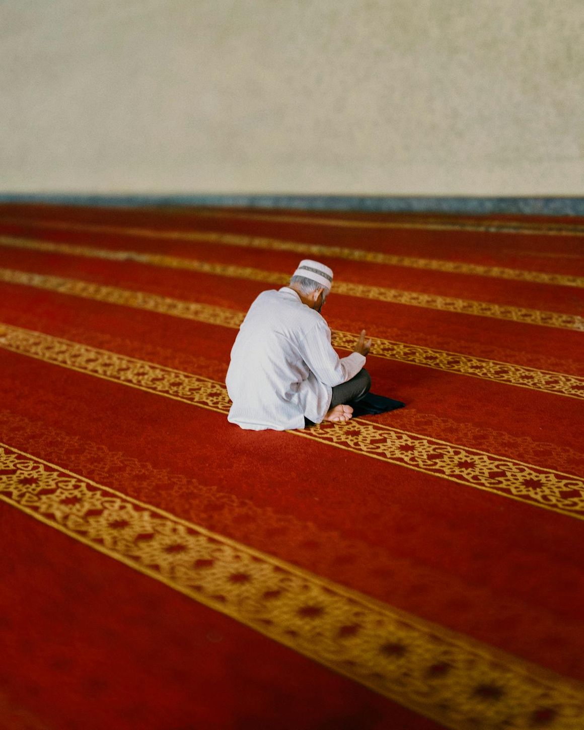 The Quiet Strength of Letting Go: Finding Peace in a World That Demands More