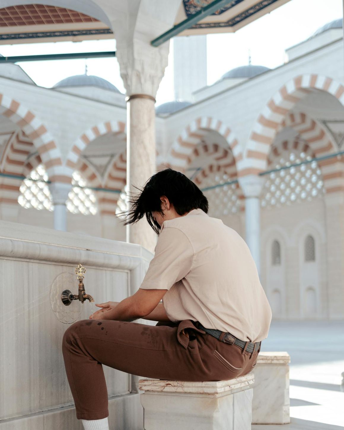 The Science Behind Wudhu: A Ritual with Profound Benefits
